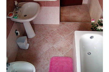 Italië Privát Uta, Exterieur